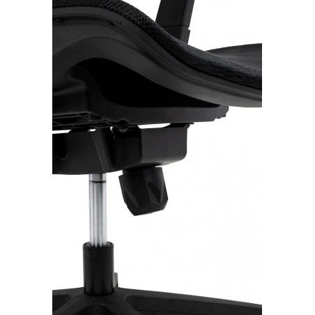 KH1501100111 Fotel biurowy VENTILER czarny