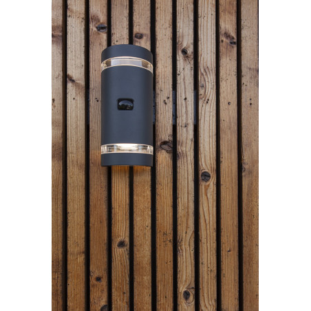 Lampa zewnętrzna ścienna FOCUS - CZUJNIK RUCHU 5604014118 Lutec