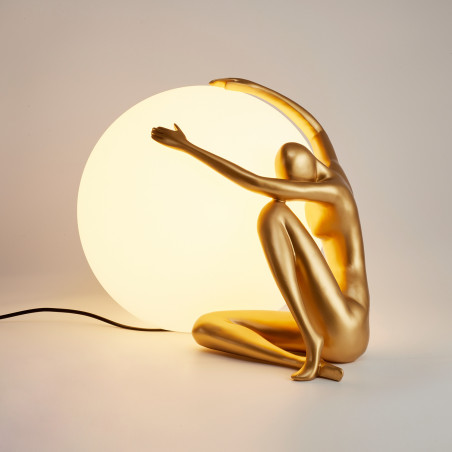 Lampa stołowa WOMAN-1 złota 47 cm ST-6022-A gold Step into Design